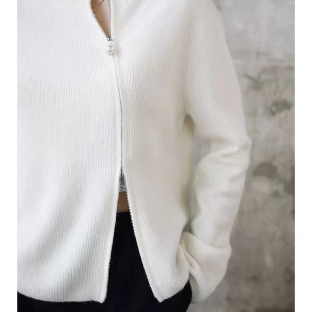 Gray Asymmetric Zipper Cardigan New Style 2025 Autumn and Winter Outer Knitted Cardigan Jacket for Women White Black