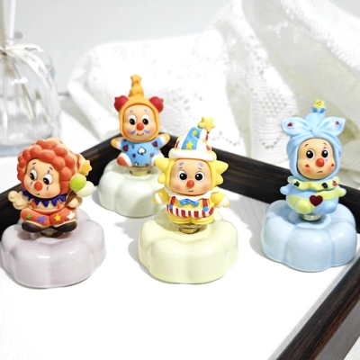 Car ornaments – and Desktop Ornament Toy