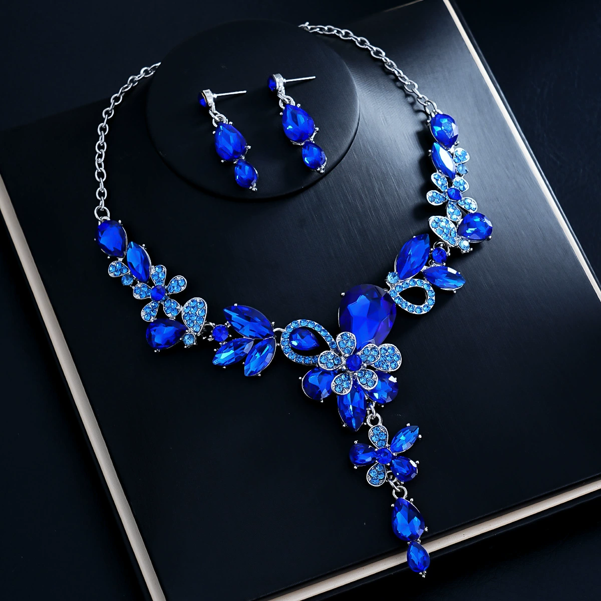 Серебряная игла из жемчуга, брендовый цирконий с кисточками, серьги, серебро 925 пробы, легкий роскошный стиль, яркий броский стиль, качественный стиль, оптовая продажа