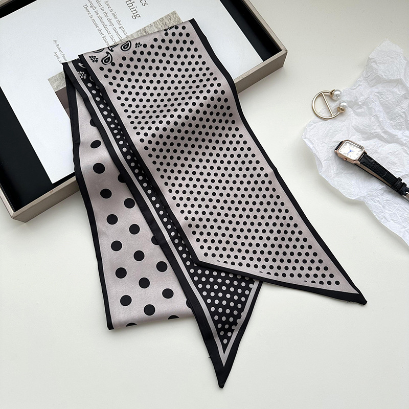 Cacca de anacardo con lunares