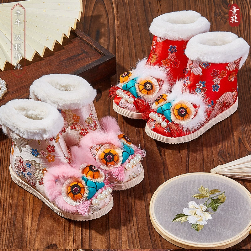 Год Дракона Голова Тигра Ботинки урожая года зверя Осенне-зимние сапоги с вышивкой Хань Старинные детские сапоги Старинная одежда Ботильоны Guofeng Новогодняя обувь