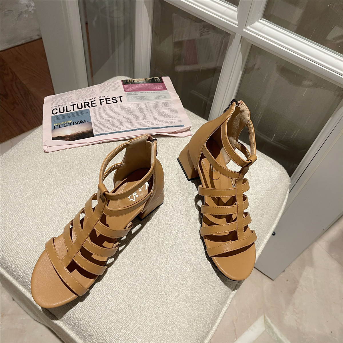 open-toed rear zipper thick heel sandals NSHU37045