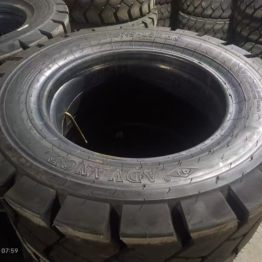 落地胎叉车轮胎650-10200/50-1016*6-8实心铲车防滑防滑耐磨
