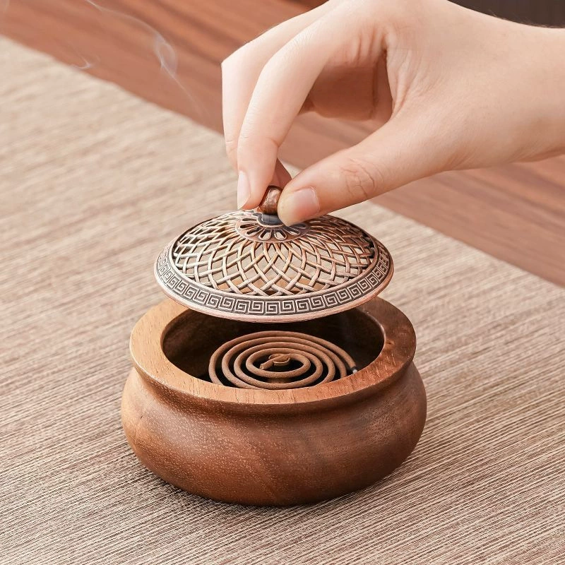 Walnut tea ceremony incense burner solid wood sandalwood stove indoor Zen agarwood incense coil base creative tea ceremony ornaments