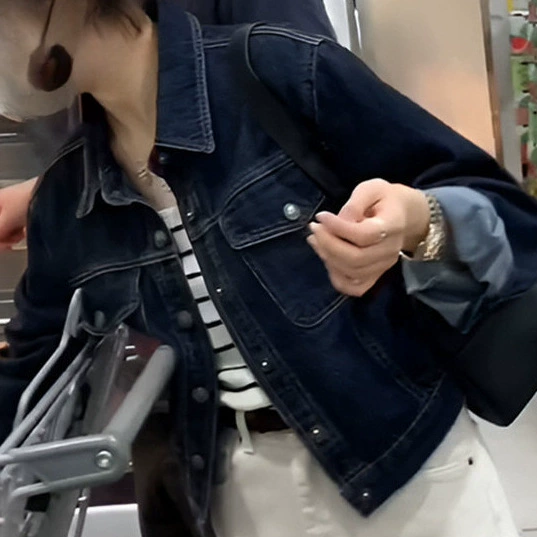 Blue denim spring retro jacket, loose fit