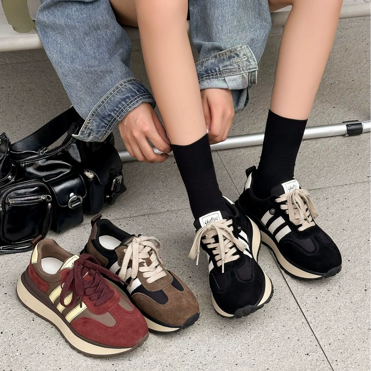 Кожаная толстая нижняя талия туфли для девочек 2024 осень ретро дикий папа обувь спортивная повседневная обувь вафли