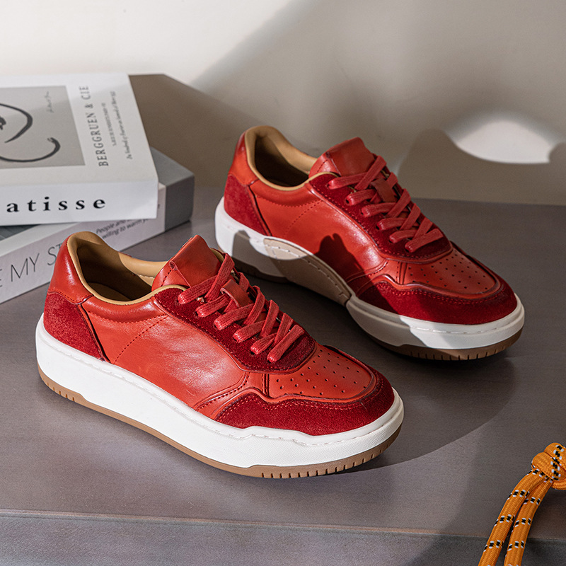 Baskets blanches en cuir lavé pour homme, style automne, chaussures d'entraînement allemandes décontractées et polyvalentes en cuir véritable._voghion.com