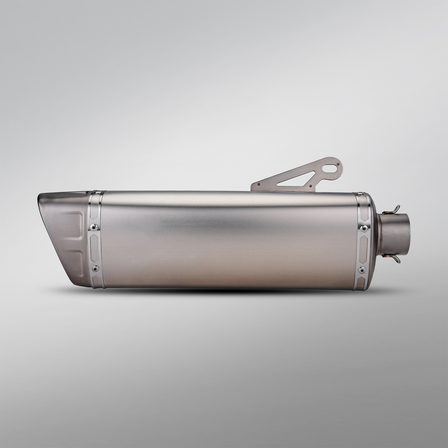 Universal Motorcycle Modified Exhaust Pipe, Oblique Triangle Stainless Steel, Suitable for Z400 R3 Mt07 Z900 Sai 600