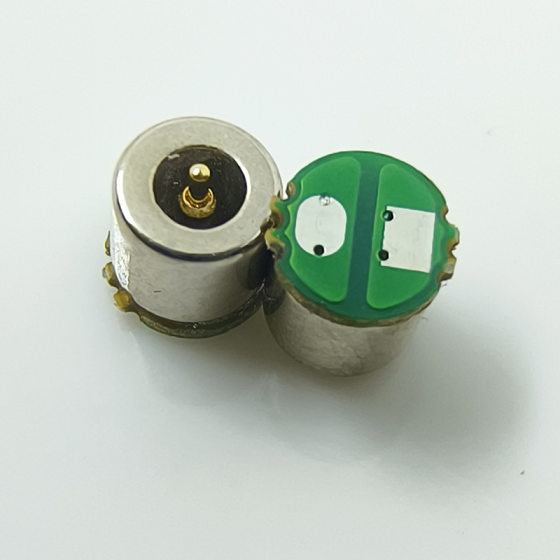4mm diameter small magnetic male and female pair suction connector strong magnetic suction medical equipment headset charging DC switch
