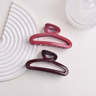 �Wʽ�U�Վ׺�ץ�A���⺆�s�L���|�l�A��Ů�r�к��X�����~�A�^�Ʒ