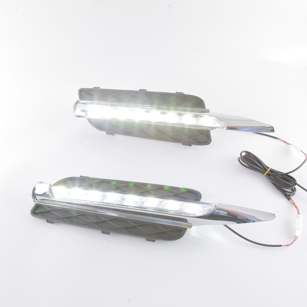 Adecuado para BMW X5 Luz de marcha diurna 07-10 E70 Luz de marcha diurna E71LED Luz de marcha diurna