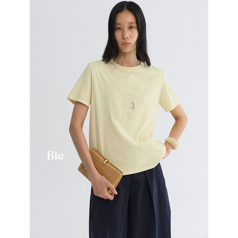 No Returns or Exchanges, High-Quality Online Embroidery White T-Shirt for Women, Summer 2026 New Style, Round Neck, Regular Shoulder, Short Sleeve Top for Women No Returns or Exchanges, High-Quality Online Embroidery White T-Shirt for Women, Summer 2026 New Style, Round Neck, Regular Shoulder, Short Sleeve Top for Women