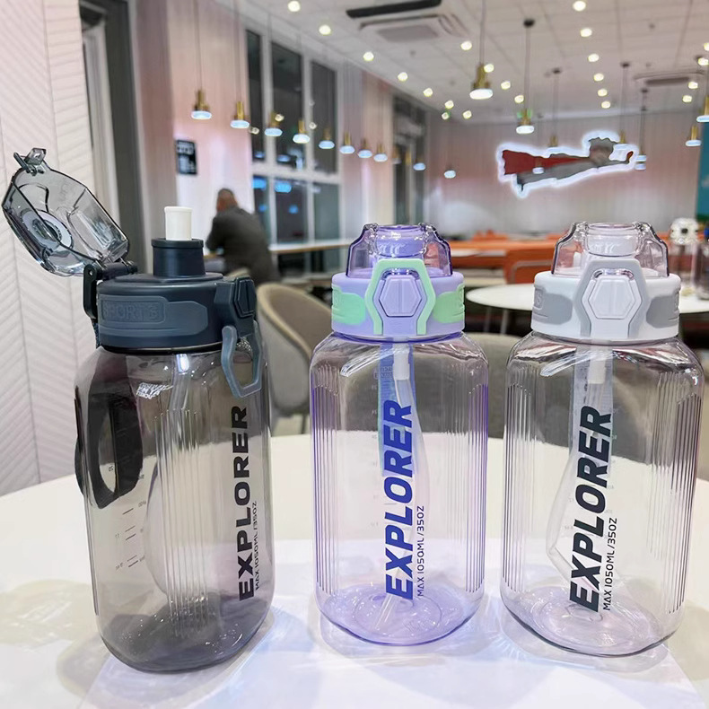 Yitong deportivo de gran capacidad letras de paja taza de plástico acondicionamiento físico al aire libre taza de agua de estudiantes taza portátil calibración hervidor de agua