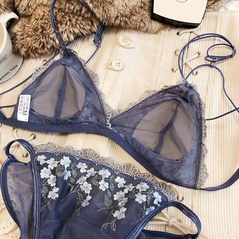 Мечта Сердце Поцелуй Sexy Беспроводной Бюстгальтер Комплект с Вышивкой, Тонкий Ремешок, Французский Стиль, Удобное Нижнее Бельё