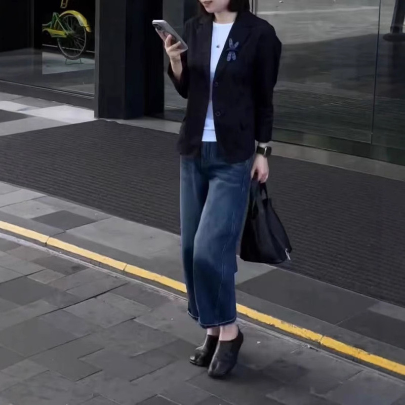 25916 New Daimai Yiyan 2026 Autumn New High-End Suit Jacket Fashion Straight-Leg Jeans for Women