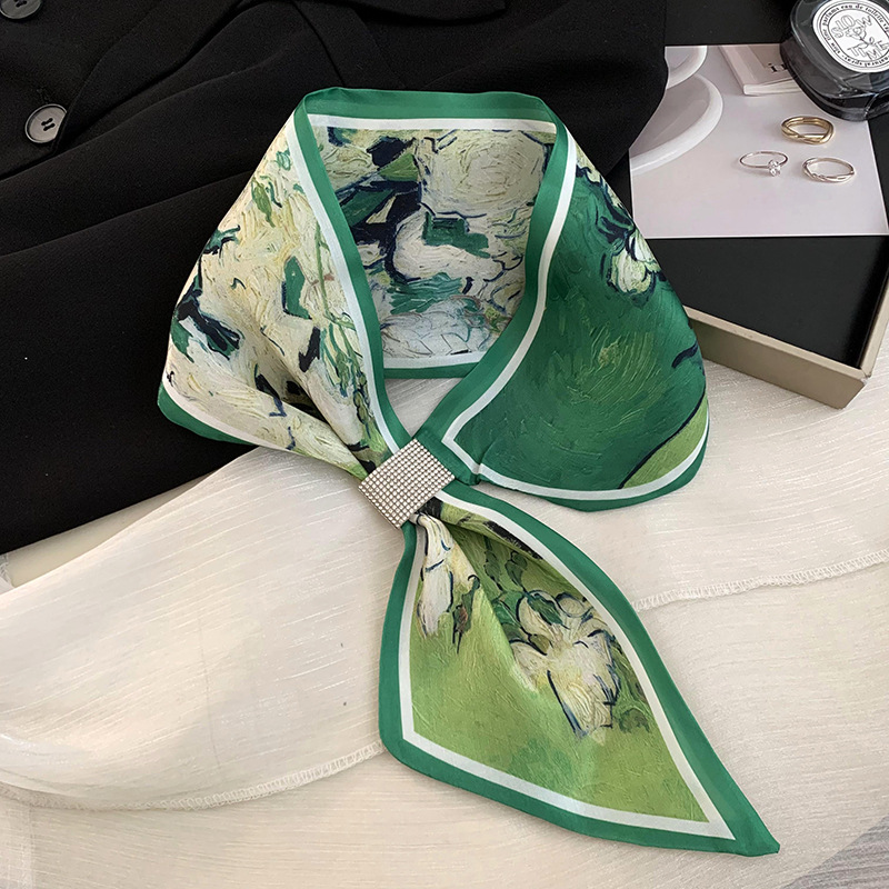 Bufandas de seda larga damas coreanas nuevas bufandas delgadas de cabello correa de cabello temperamento bufandas de seda al por mayor