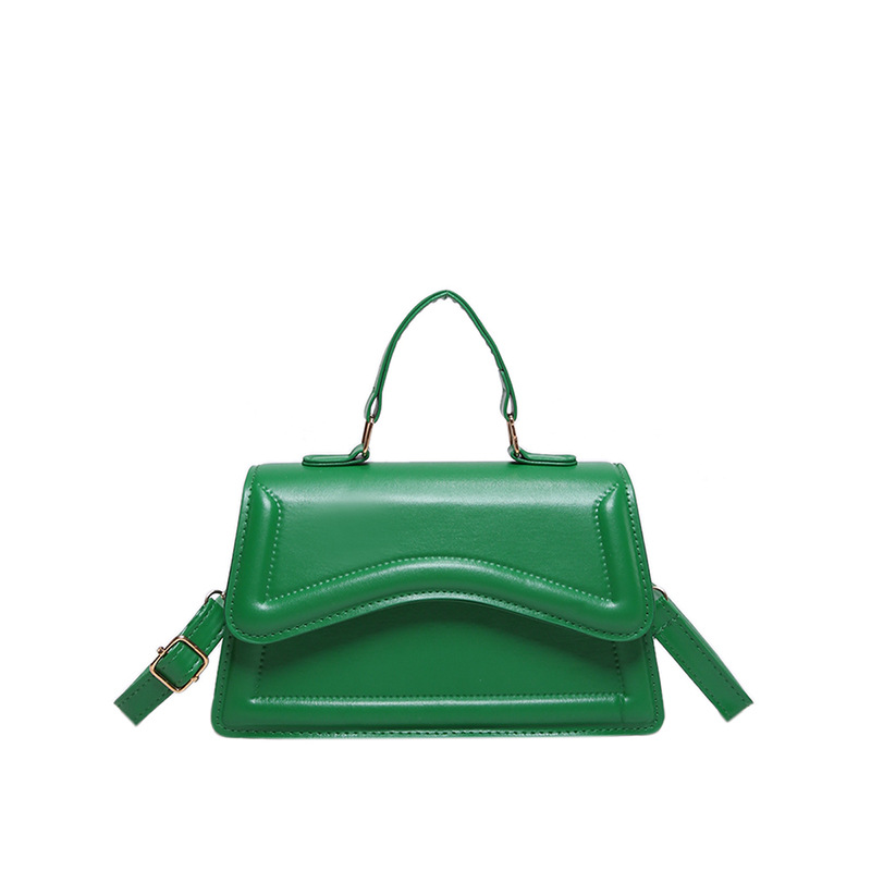 Bolsa cuadrada para mujeres 2024 invierno nueva moda bolso de hombro de color caramelo bolso de moda bolso de mano de moda simple bolso inclinado