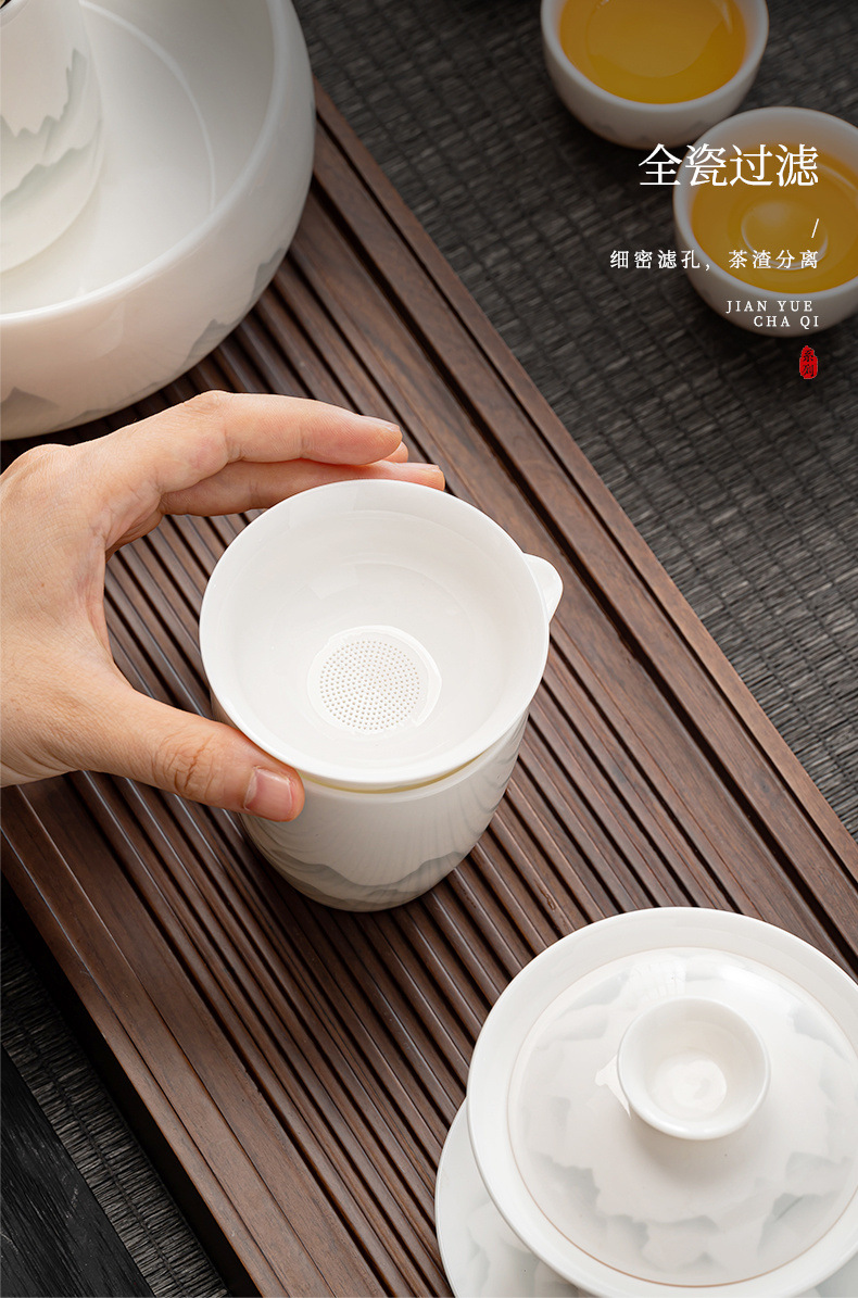 586c22a4-1614-40bb-be2b-2741a7fccfe4.jpe