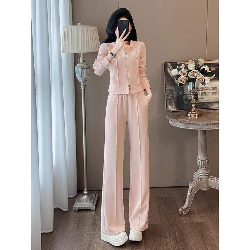 European leisure sports suit women's spring and autumn 2025 new fashion foreign style age-reducing hooded cardigan sweater two-piece set