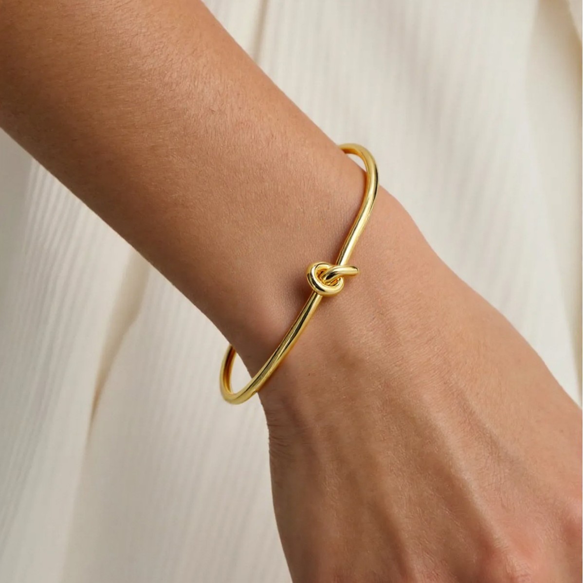 Direct from the Manufacturer, Unisex Open Bracelet, Thick Version with Knot Design, Stainless Steel, Ins-Style, 18K Gold-Plated Titanium Steel Bracelet