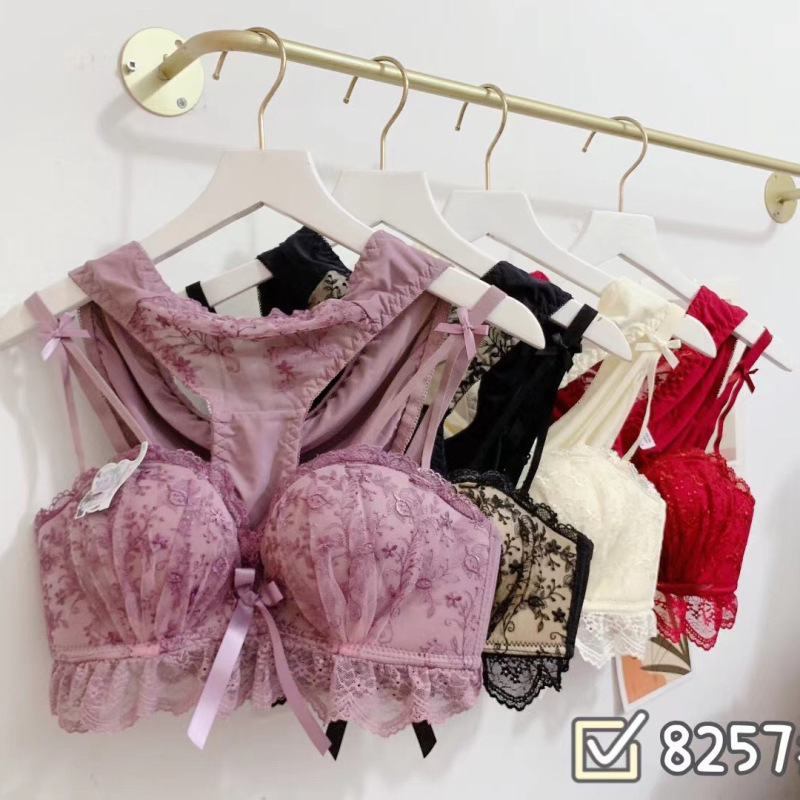 8257 # Red Underwear Set Zodiac Year Small Bust Bra Push up Lace Ladies Sexy Breast Reduction Breast Wholesale