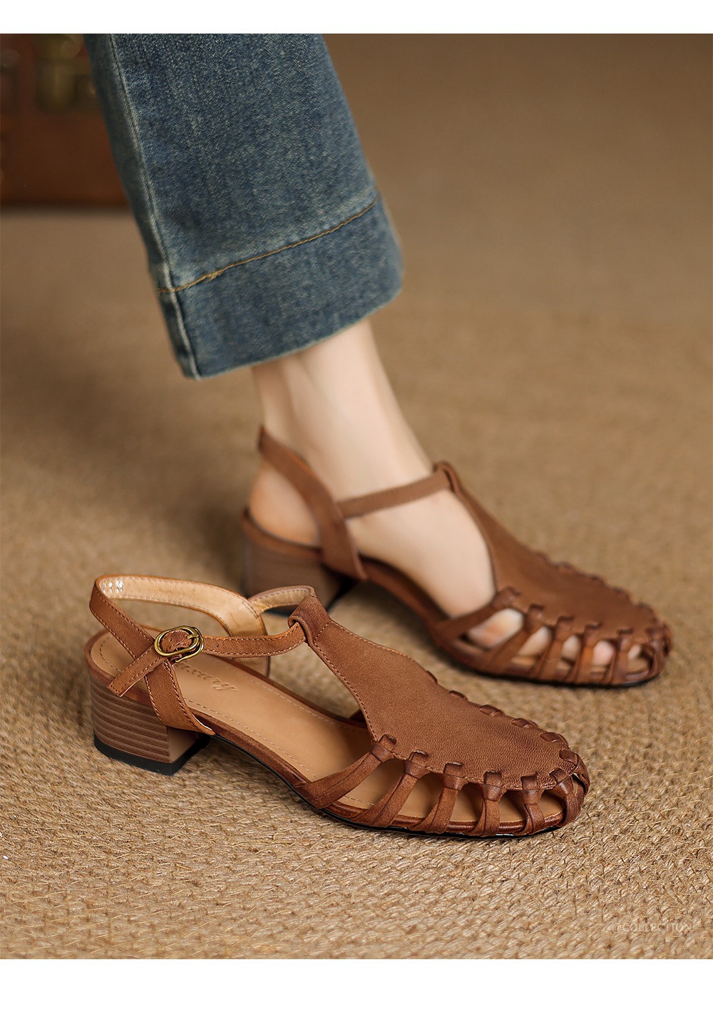 Sandal nữ da cừu mũi nhọn gót vuông quai ngang kiểu La Mã đan rỗng — màu nâu chi tiết 3