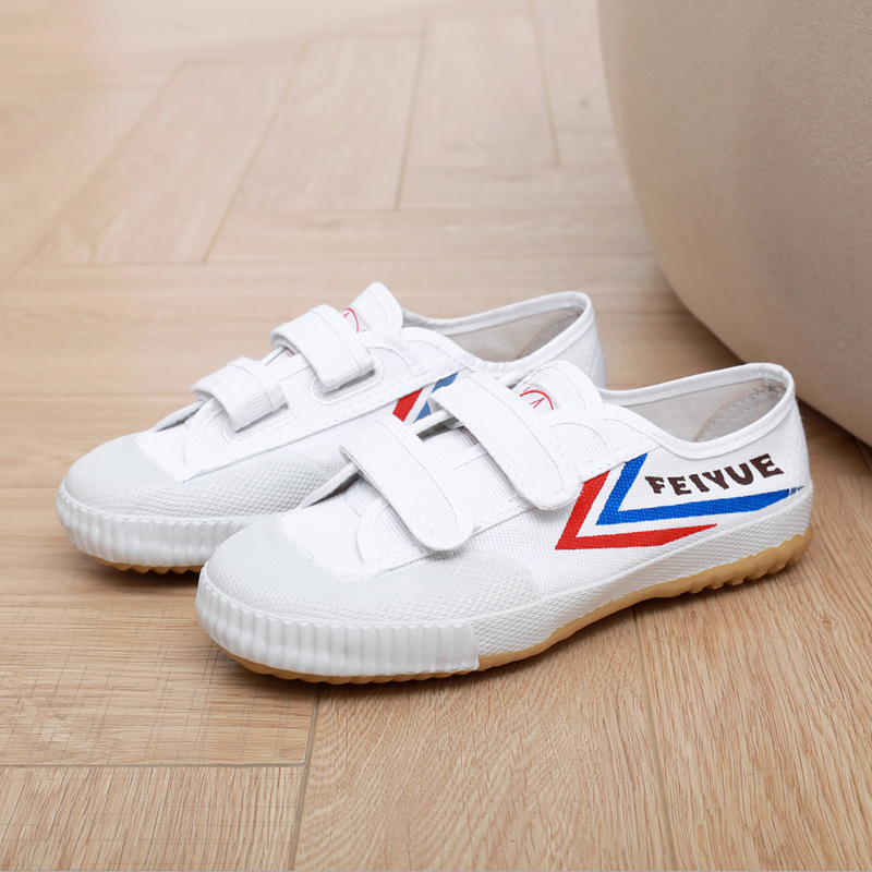 Wushu Track and Field Shoes Leap Men's and Women's Gymnastics Canvas Shoes Students Physical Examination Training White Shoes Velcro Soft Sole Non-slip Wushu Track and Field Shoes Leap Men's and Women's Gymnastics Canvas Shoes Students Physical Examination Training White Shoes Velcro Soft Sole Non-slip