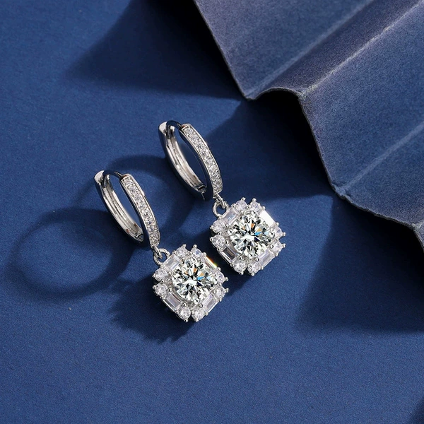 Square earrings