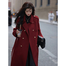 过新年穿搭2024新款本命年复古喜庆酒红色外套中长气质毛呢大风衣