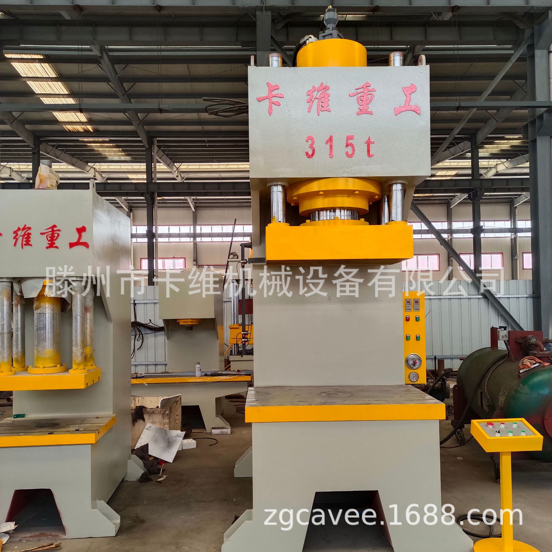 200吨单柱液压机 315吨C型立式压装机 粉末成型伺服单臂油压机