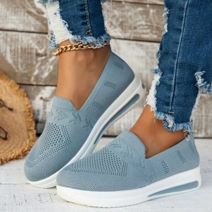 Women's Summer Fly-Knit Breathable Slip-On Casual Shoes, Shallow Mouth Mom Shoes, Soft Sole Breathable Shoes
