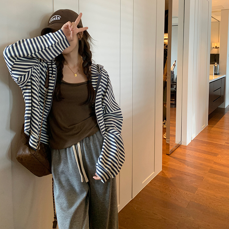 套装女春秋装两件套2025年新款提升品质条纹运动休闲套装两件套潮