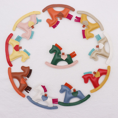 PU Leather Trojan Keychain Wholesale Creative Keychain Leather Carousel Keychain Rocking Horse Pendant