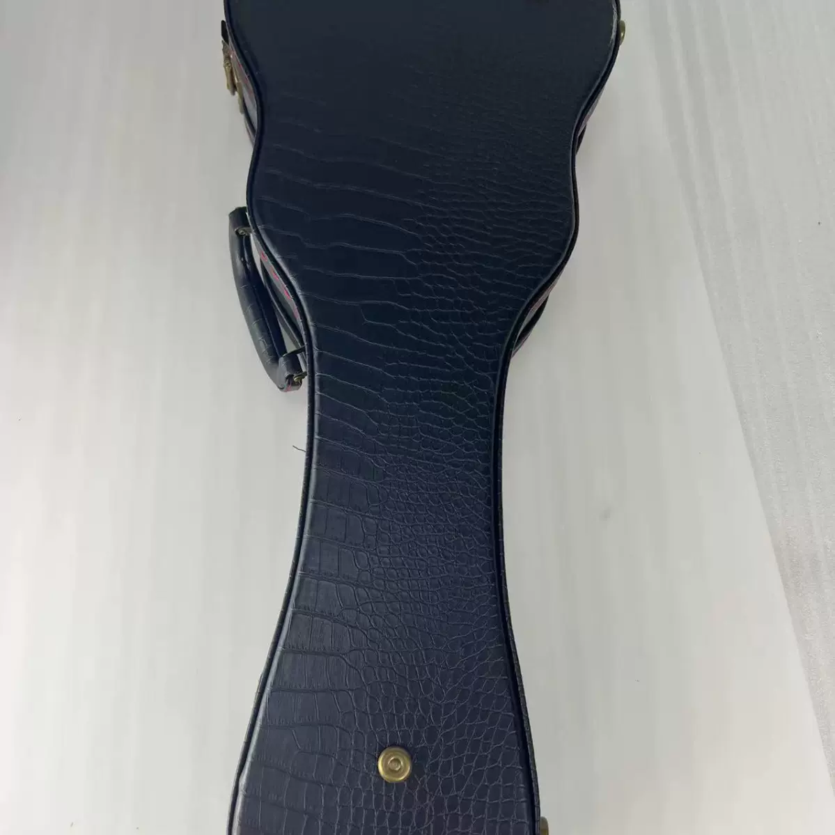 工厂直销碳纤维吉他钢模干碳