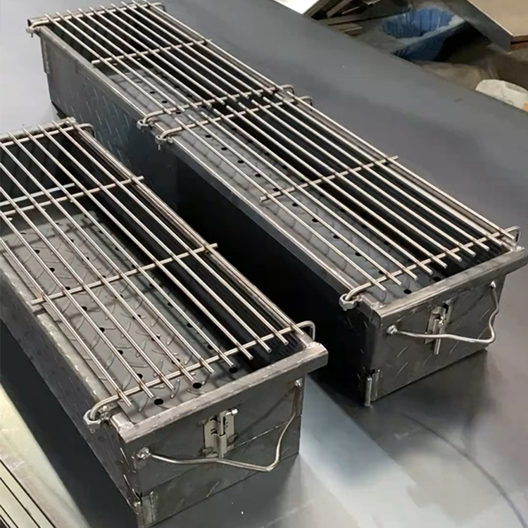 木炭烧烤炉户外露营家用便携折叠烤串炉子304不锈钢加厚烤肉工具