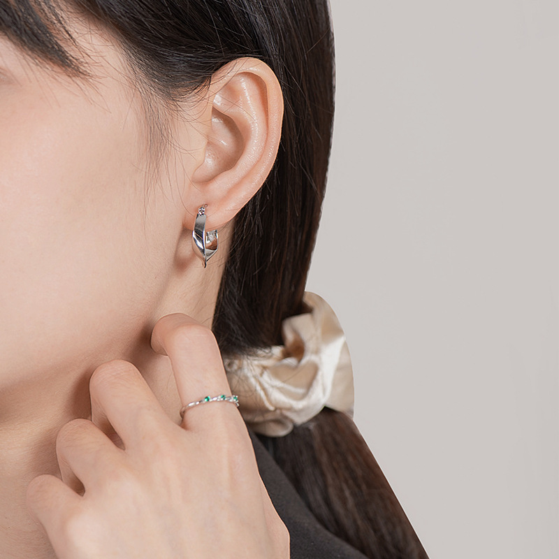 Geometric brand glossy elegant earrings
