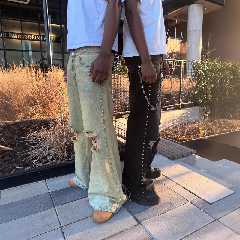 Trendy Unisex American High Street Vibe Ripped Knee Jeans Slim Fit Straight-Leg Pants Trendy Unisex American High Street Vibe Ripped Knee Jeans Slim Fit Straight-Leg Pants