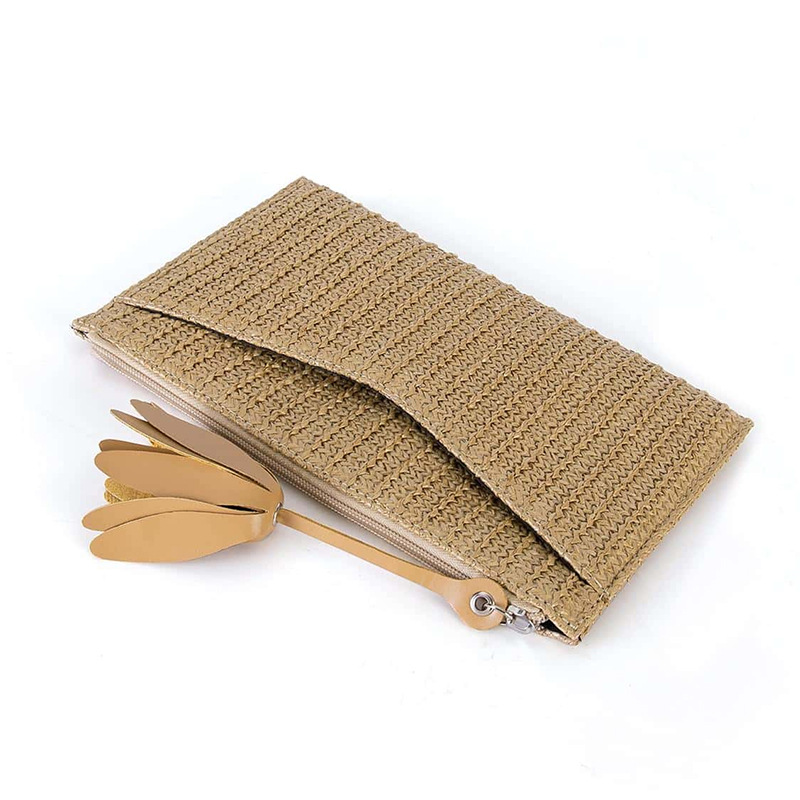 Women's Small Straw Solid Color Vacation Classic Style Weave Square Zipper Clutch Bag display picture 4