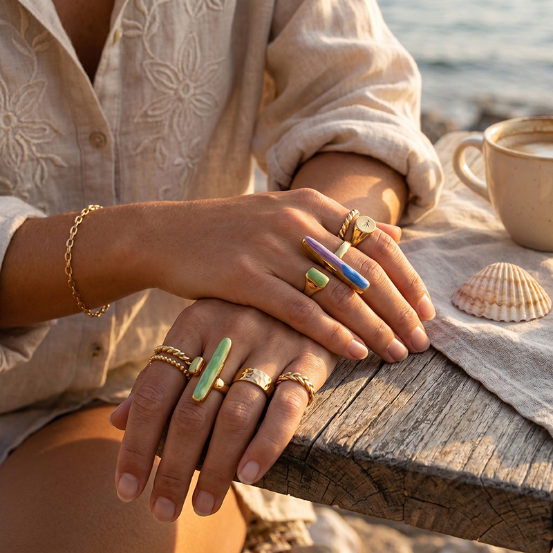 Lujo ligero francés estilo de moda 18k oro acero inoxidable geometría simple anillo abierto brillante no decoloración joyas al por mayor