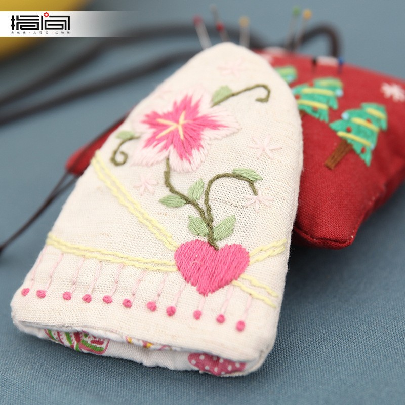 Nuevo bordado hecho a mano DIY bolsa de teléfono móvil de estilo europeo tridimensional bordado material de la tela paquete kit principiante