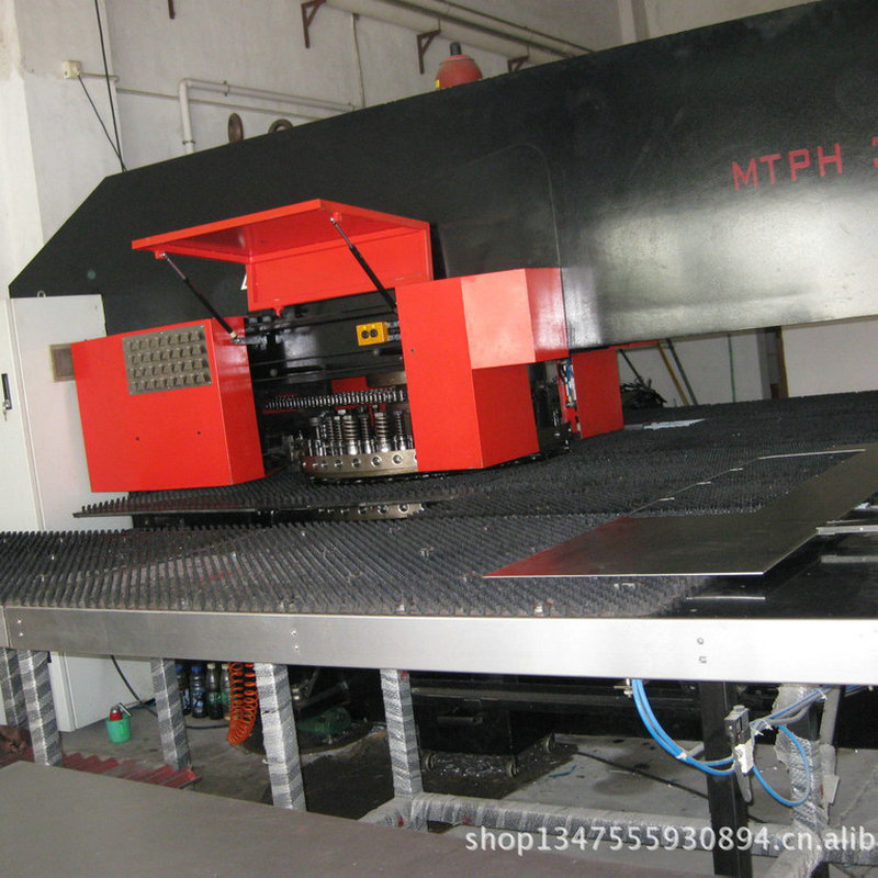 东莞大台面数控冲床（1.5米*5米） 激光切割 对外加-工钣金冲压