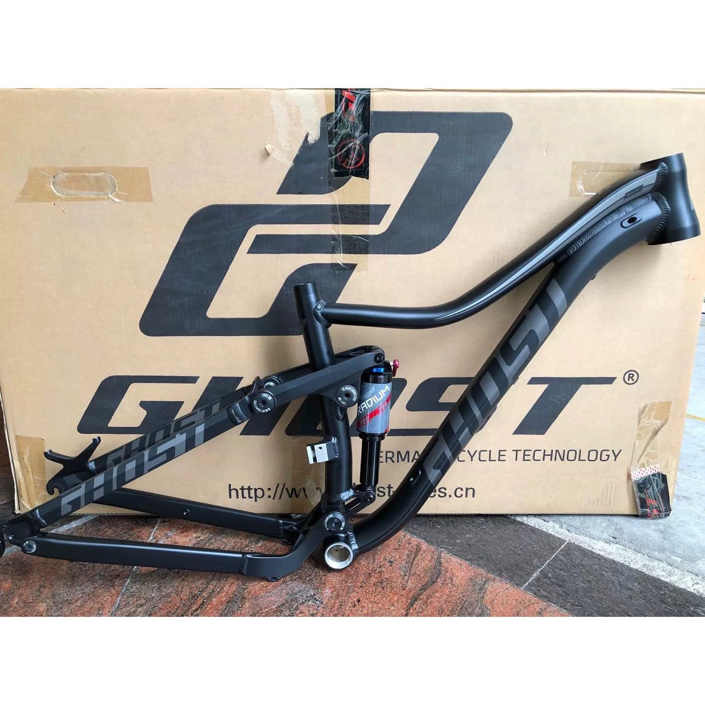 German Ghost Dh Downhill Softtail Frame Enduroam Mountain Bike Bicycle Softtail Frame