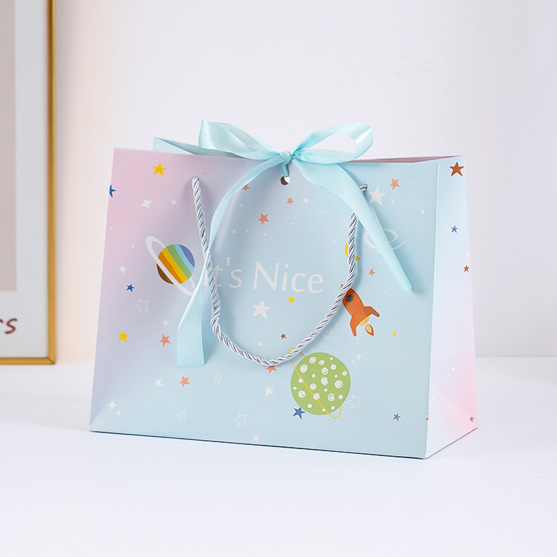 儿童节礼品袋节日礼物袋手提袋纸袋包装袋服装袋购物袋喜糖袋礼袋