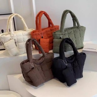 �r�г��޴���������Ů2025�¿��n��Ҹ�°���⺆�s�μ�б�����ذ�