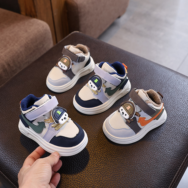 冬款加绒童鞋女童卡通二棉运动鞋保暖男童休闲鞋中小童单鞋学生鞋