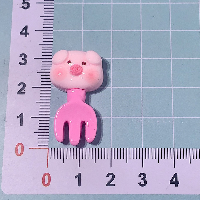 Nuevos dibujos animados juguete de cerdo tenedor DIY accesorios de resina pegamento de crema caja de teléfono móvil adornamiento de cabello cuerda de cabeza parche de hebilla de zapatos