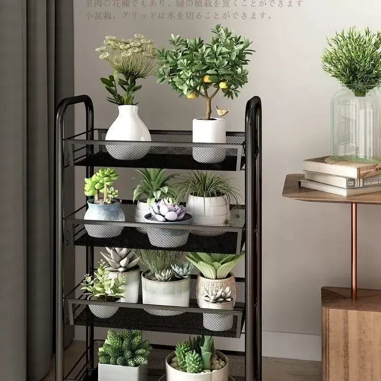 The kitchen shelf is a multi -layer -can moving rack household storage small cart a multi -functional vegetable and fruit frame