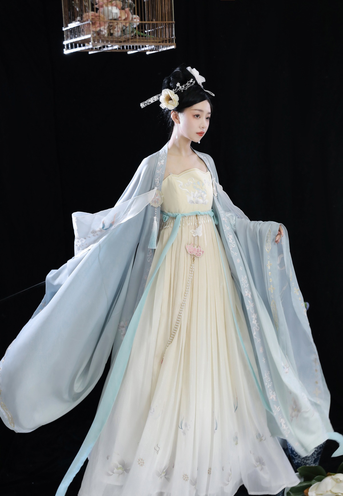 原创设计秋水芙蕖汉服女唐制诃子裙披帛大袖衫三件套全套装8354-阿里巴巴