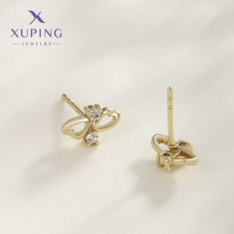 Xuping amor pernos femeninos simple nicho de diseño de corazón hueco pernos ligeros de lujo de alta calidad pernos femeninos