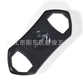 其他烟具;雪茄剪;防身护具